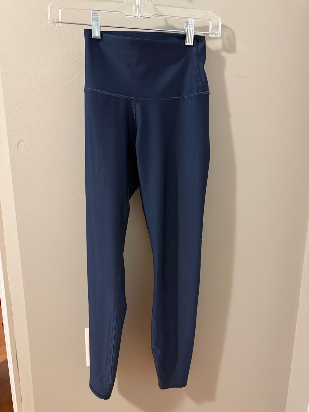 Alo High-Waist Navy Active Leggings size 000